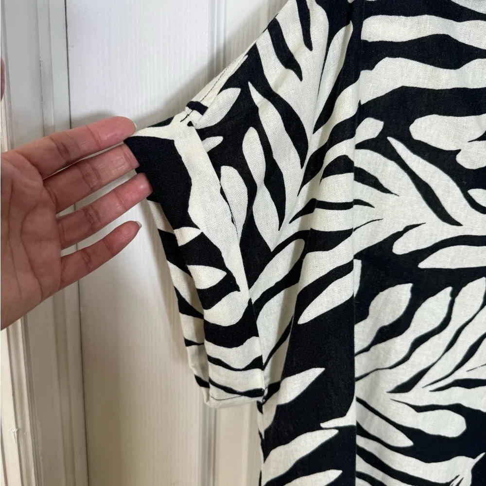 Rachel Roy Linen Blend Palm Leaf Boxy Top Medium Black Cream - Picture 4 of 8